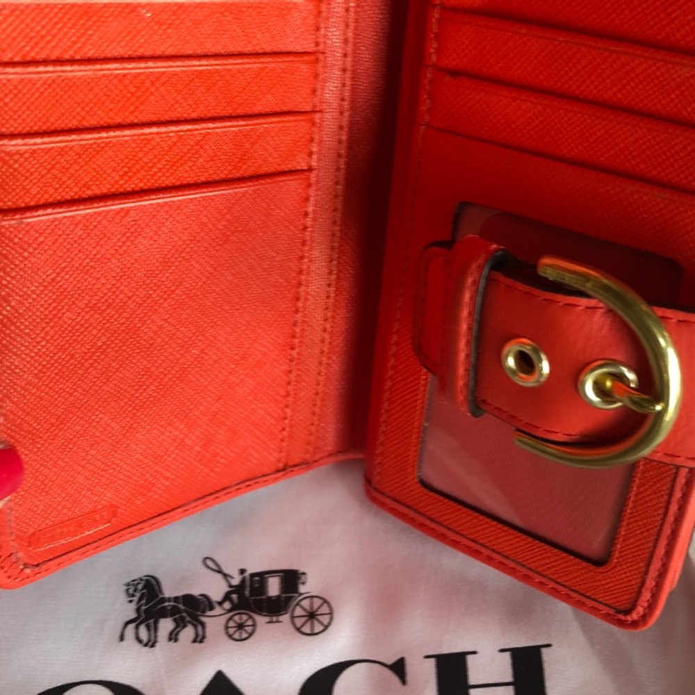 Coach wallet like new! - Picture 5 of 5